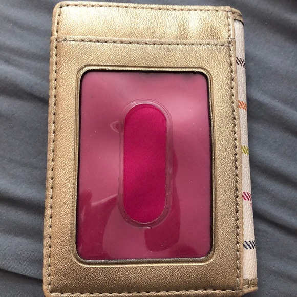 A little coach wallet, I never use it - Picture 3 of 3